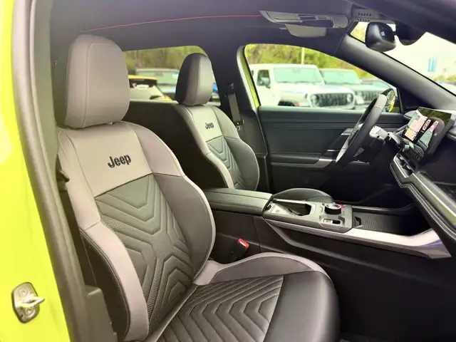 Jeep Compass view 14