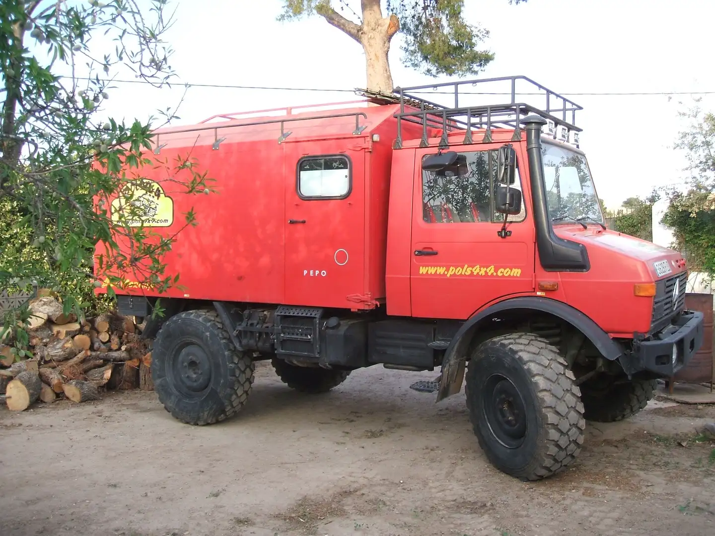 Mercedes-Benz V Rojo - 2