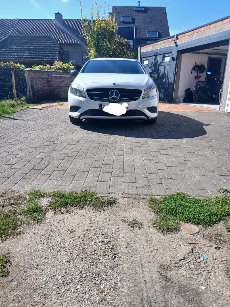 Mercedes-Benz 180 cdi Blanc - 2