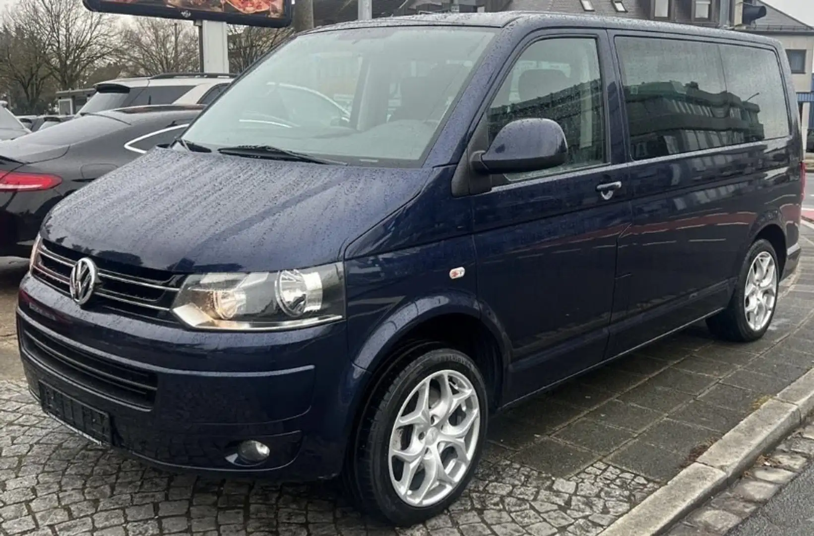 Volkswagen T5 Multivan Multivan - 1