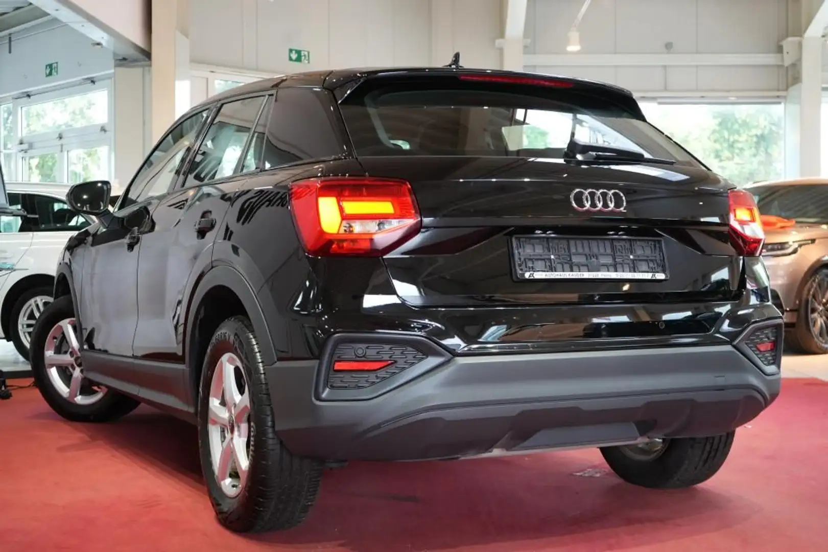 Audi Q2 35 TFSI *ACC*Lane* Noir - 2
