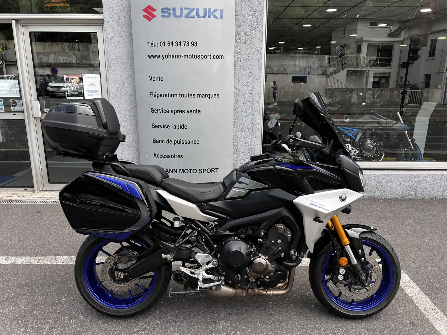 Yamaha Tracer 900 Noir - 1