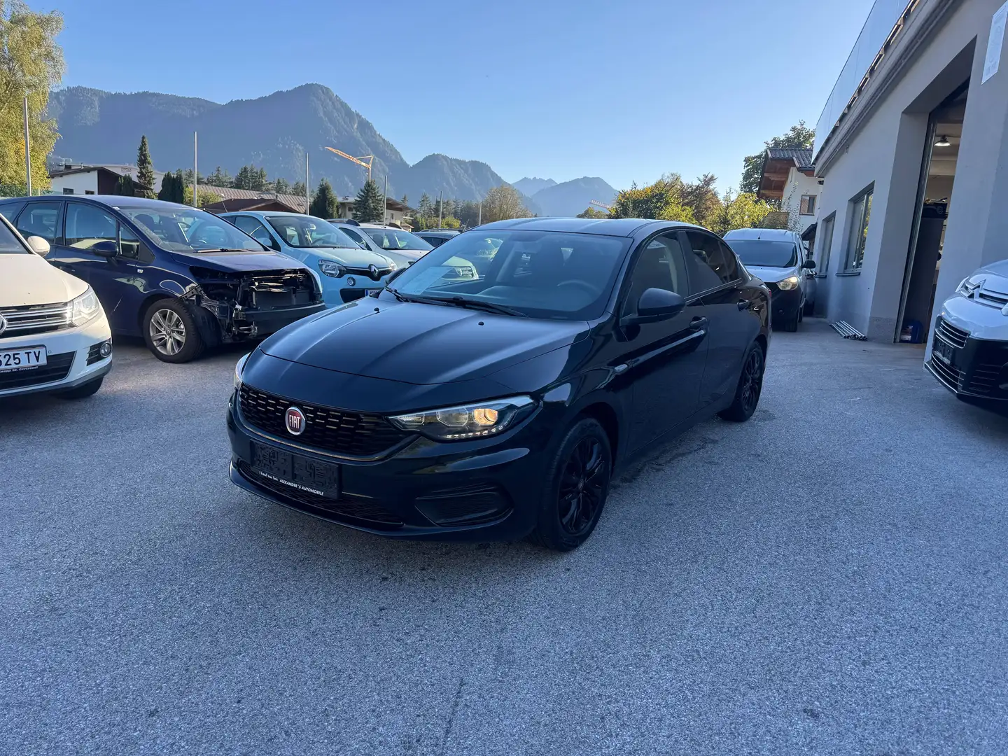 Fiat Tipo Street Schwarz - 1