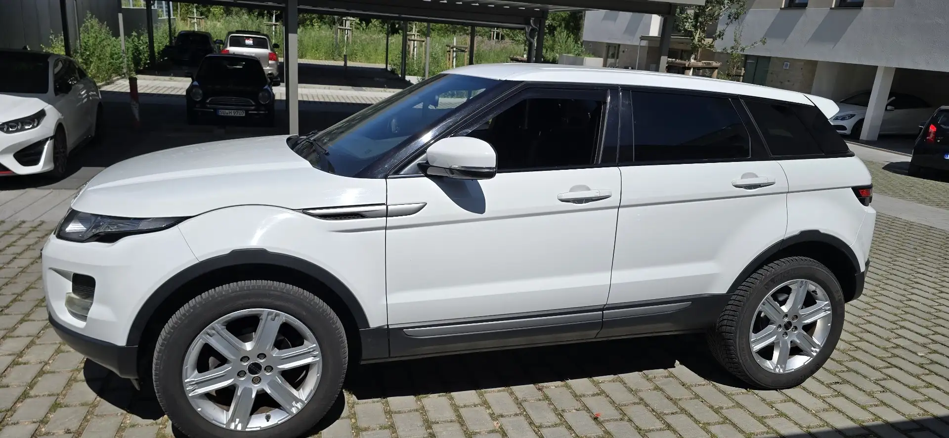 Land Rover Range Rover Evoque Pure Weiß - 2