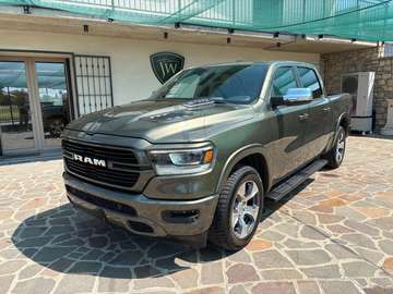 Dodge RAM 1500 5.7 V8 LARAMIE