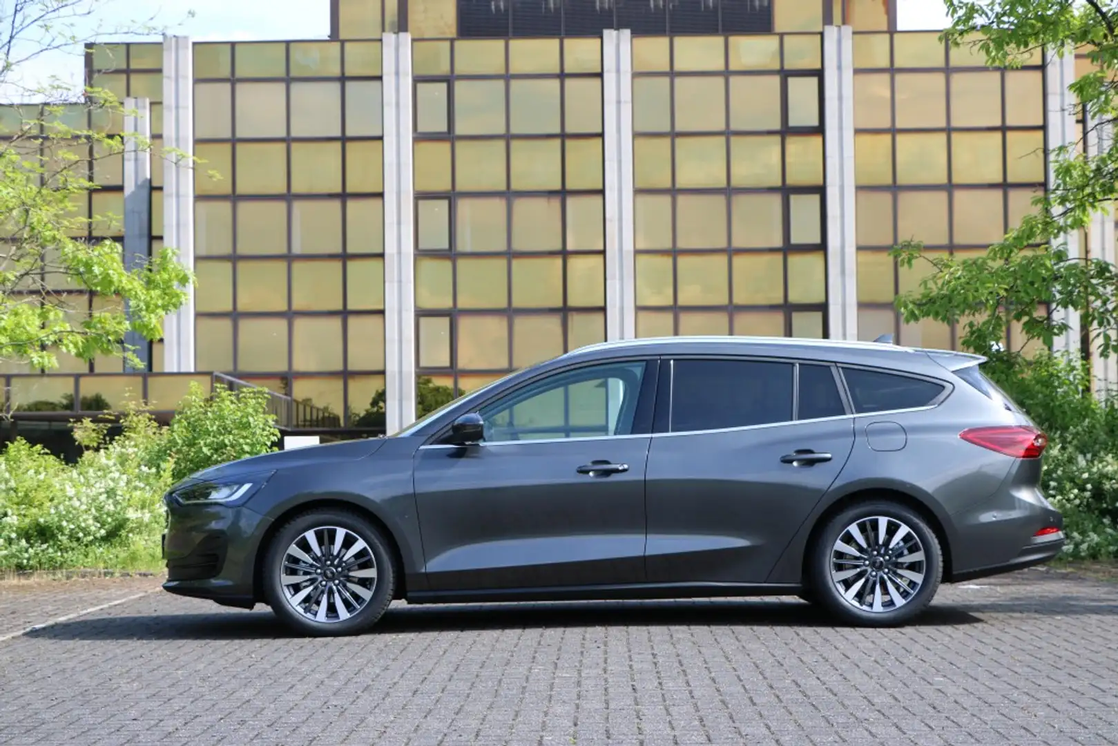 Ford Focus Titanium X RK ACC LED Automatik Park Assis Grau - 1