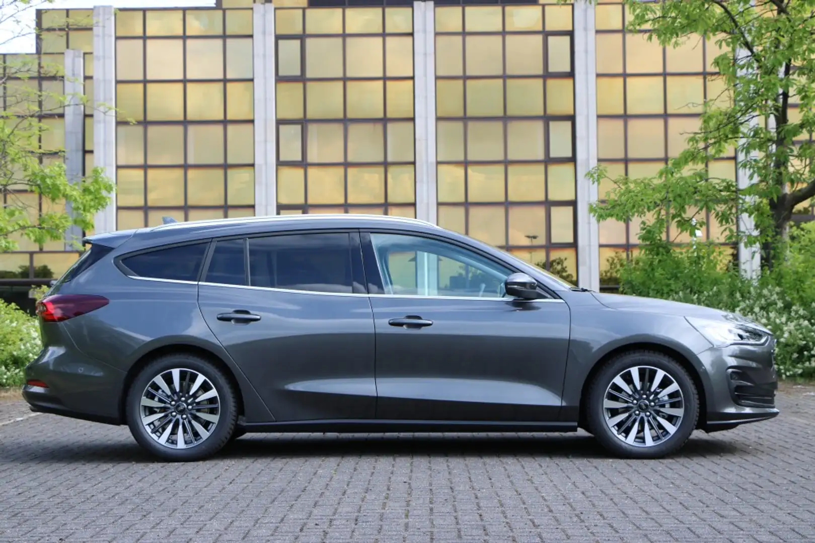 Ford Focus Titanium X RK ACC LED Automatik Park Assis Grau - 2