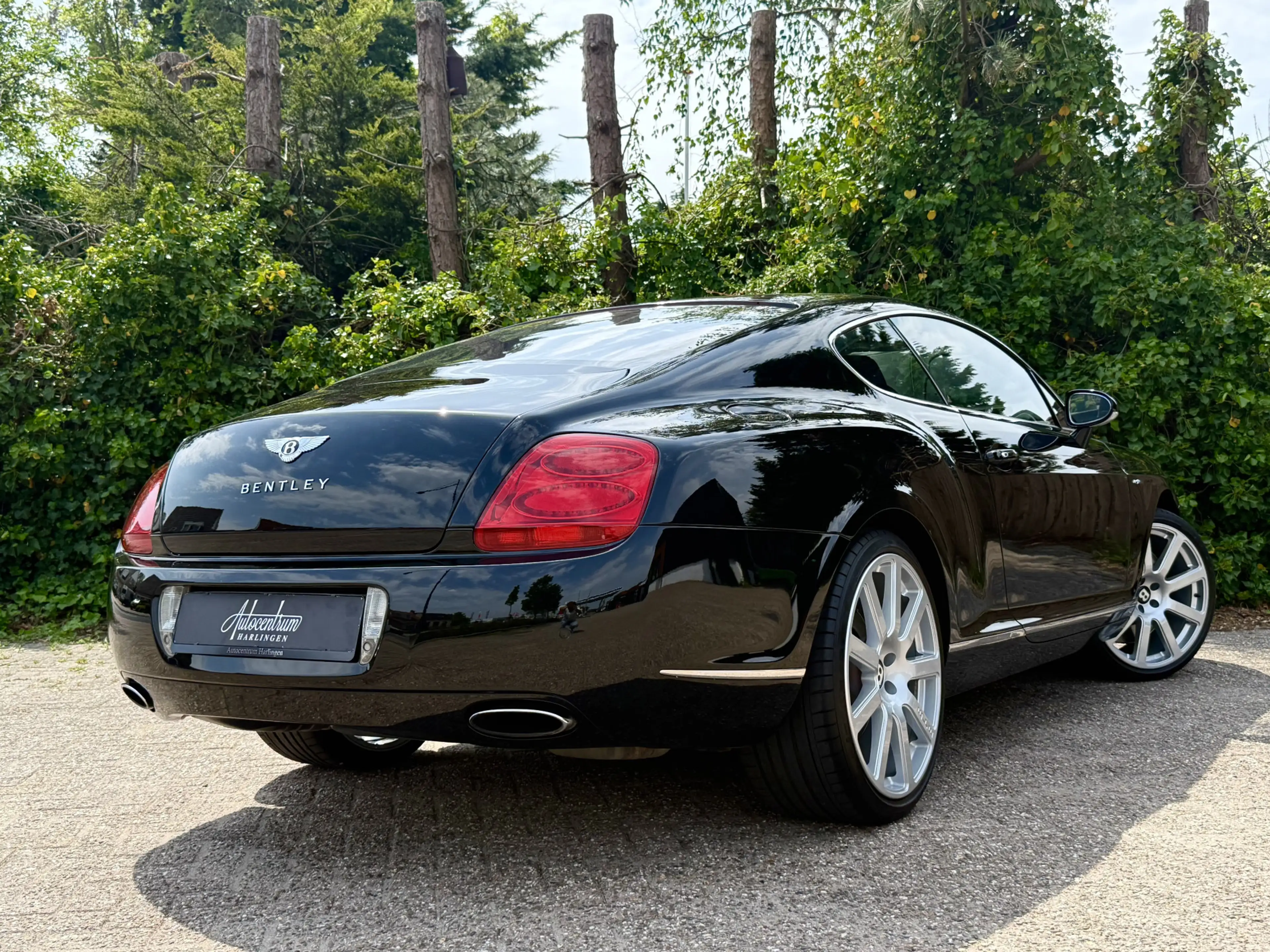 Bentley Continental GT 6.0 W12 I 21" MTM I Black on Black — photo 30