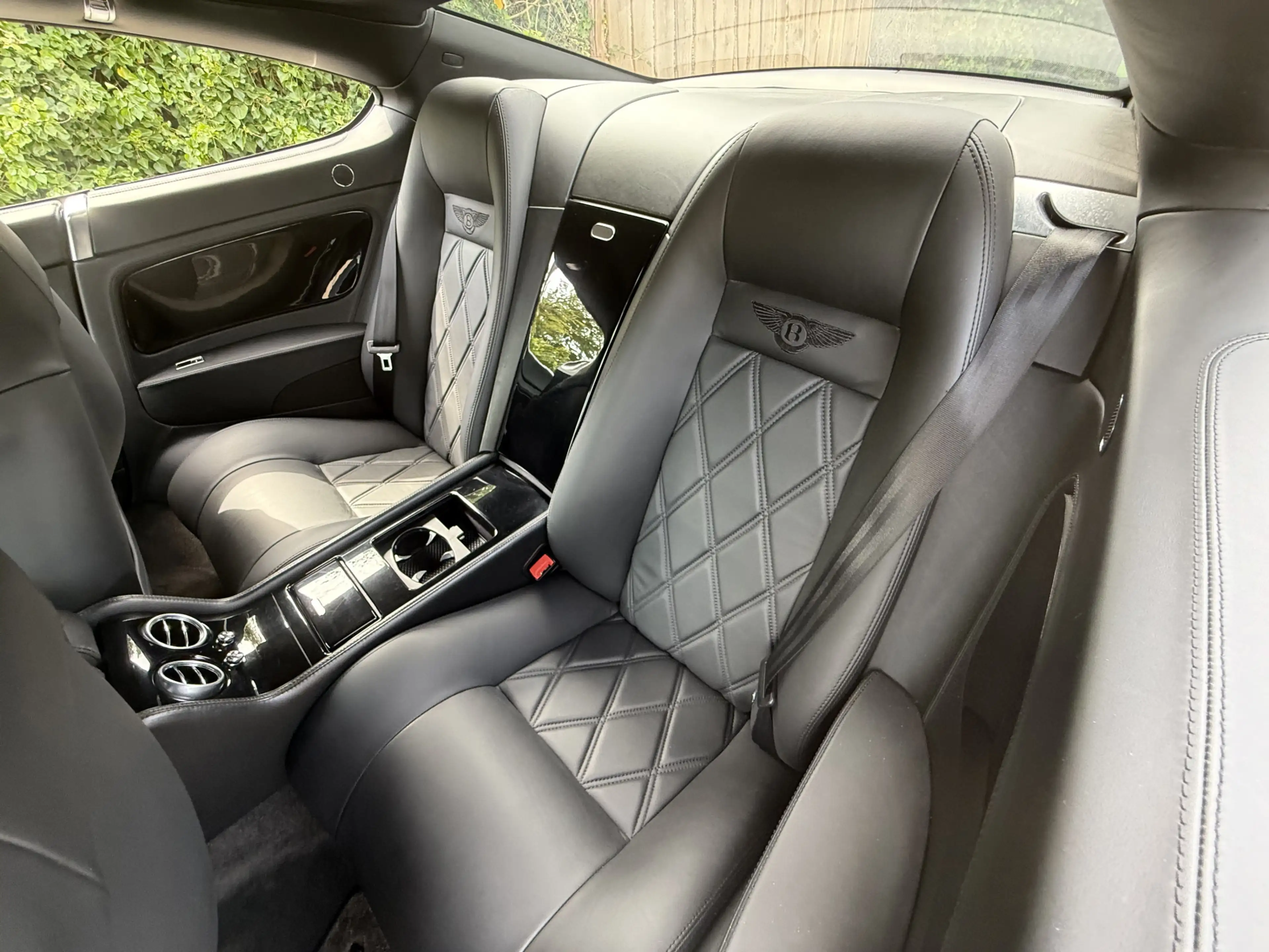 Bentley Continental GT 6.0 W12 I 21" MTM I Black on Black — photo 11