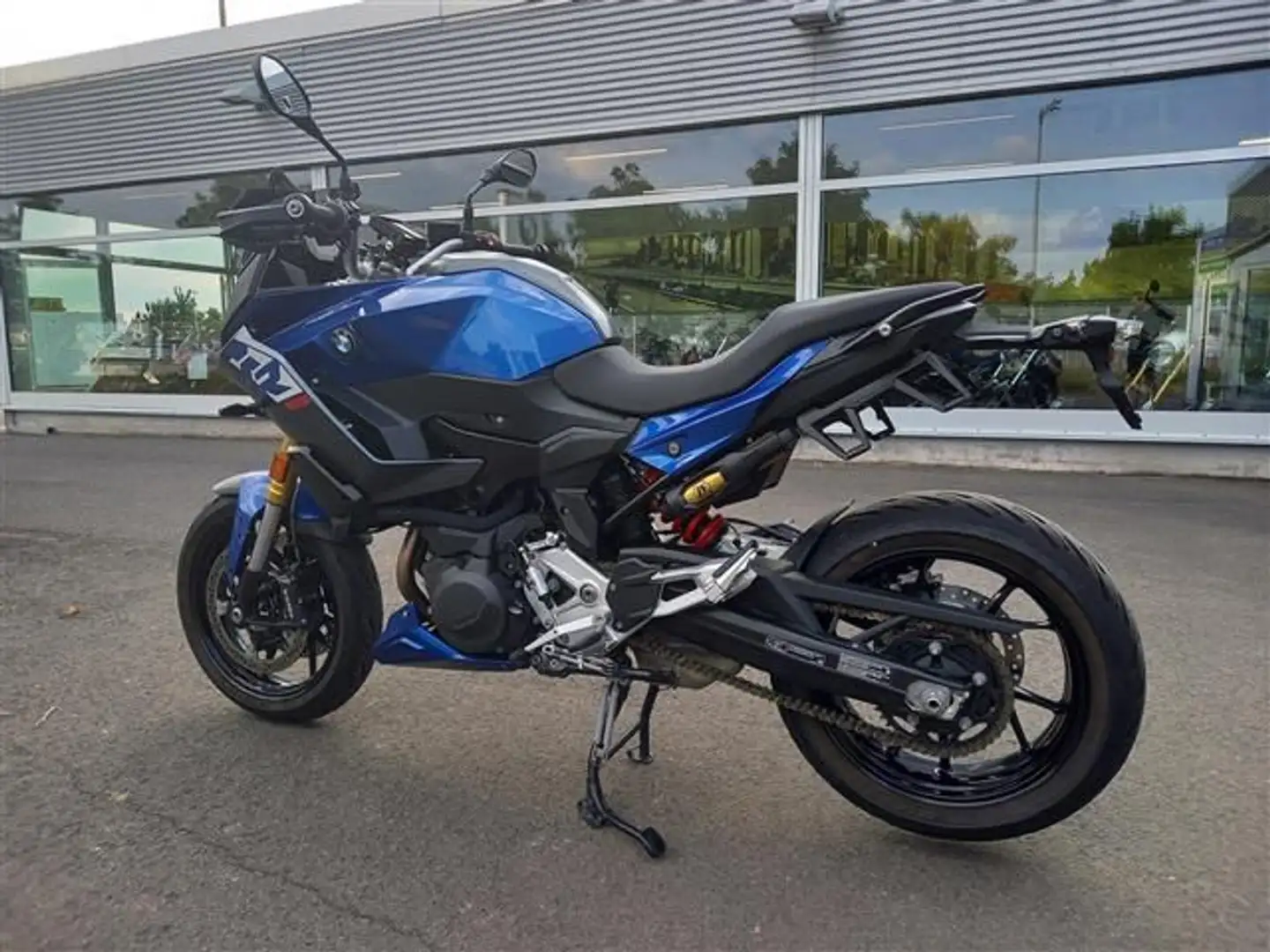 BMW F 900 XR A2 Bleu - 2