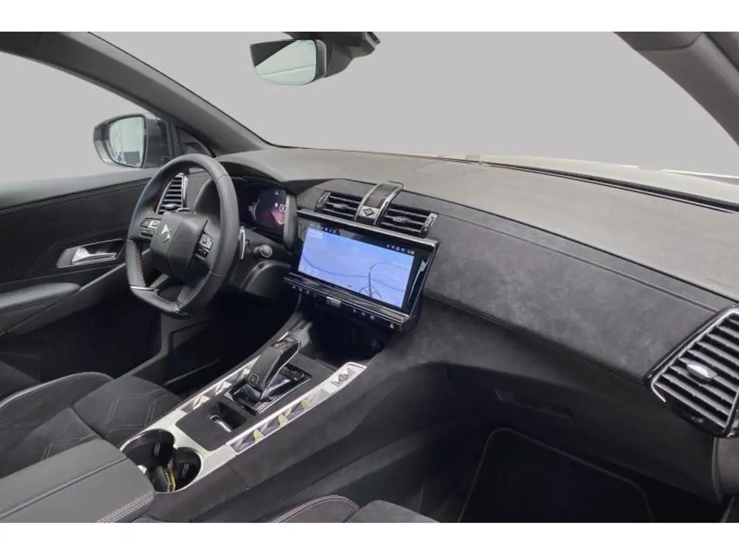 DS Automobiles DS 7 Crossback Performance Line + Gris - 2