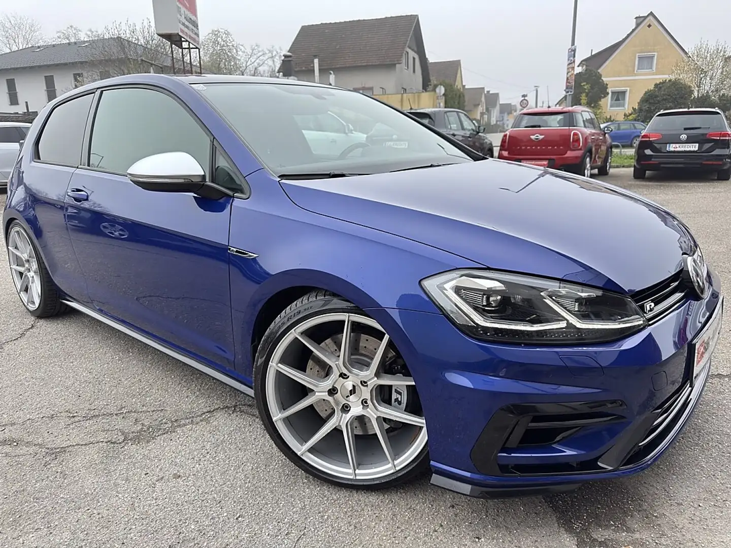 Volkswagen Golf R 4Motion 2,0 TSI DSG Blau - 1