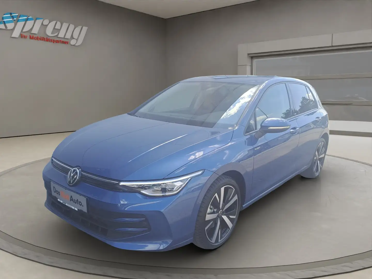 Volkswagen Golf 8 - 4 Zylinder 150 PS € 26.499,-* Blau - 1