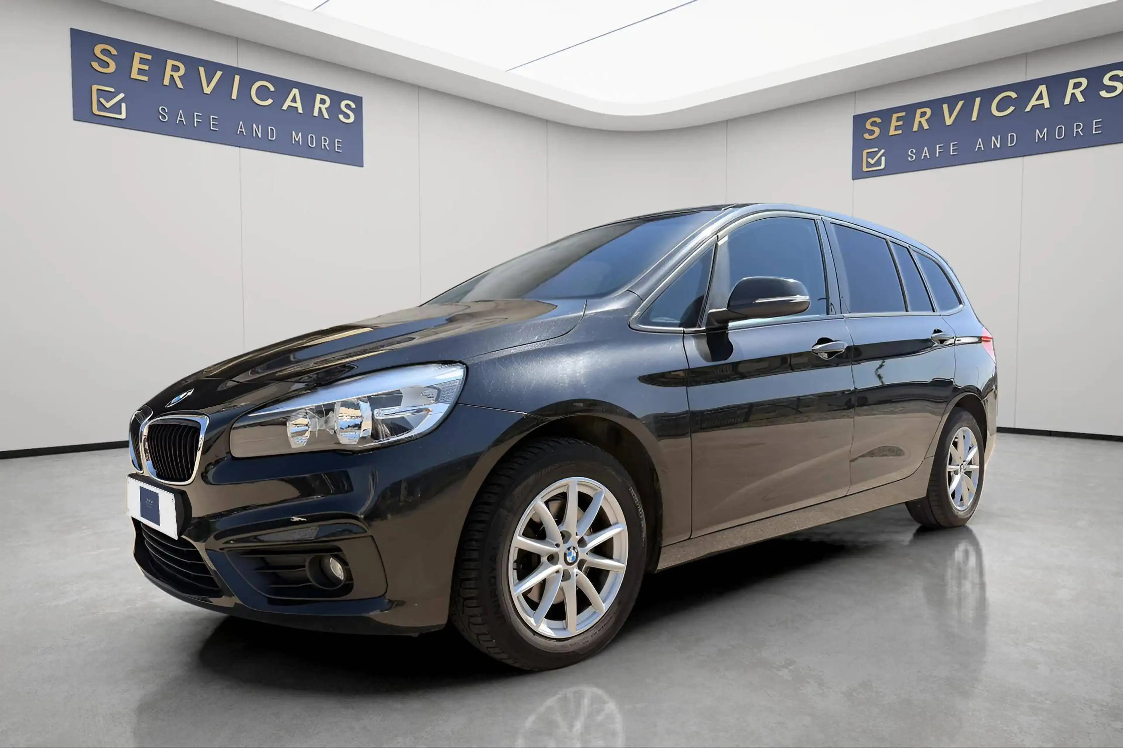BMW 216 @ SERVICARS FLEURS - BMW Gran Tourer 216d - 7 PLACES - GARANTIE 12 MOIS