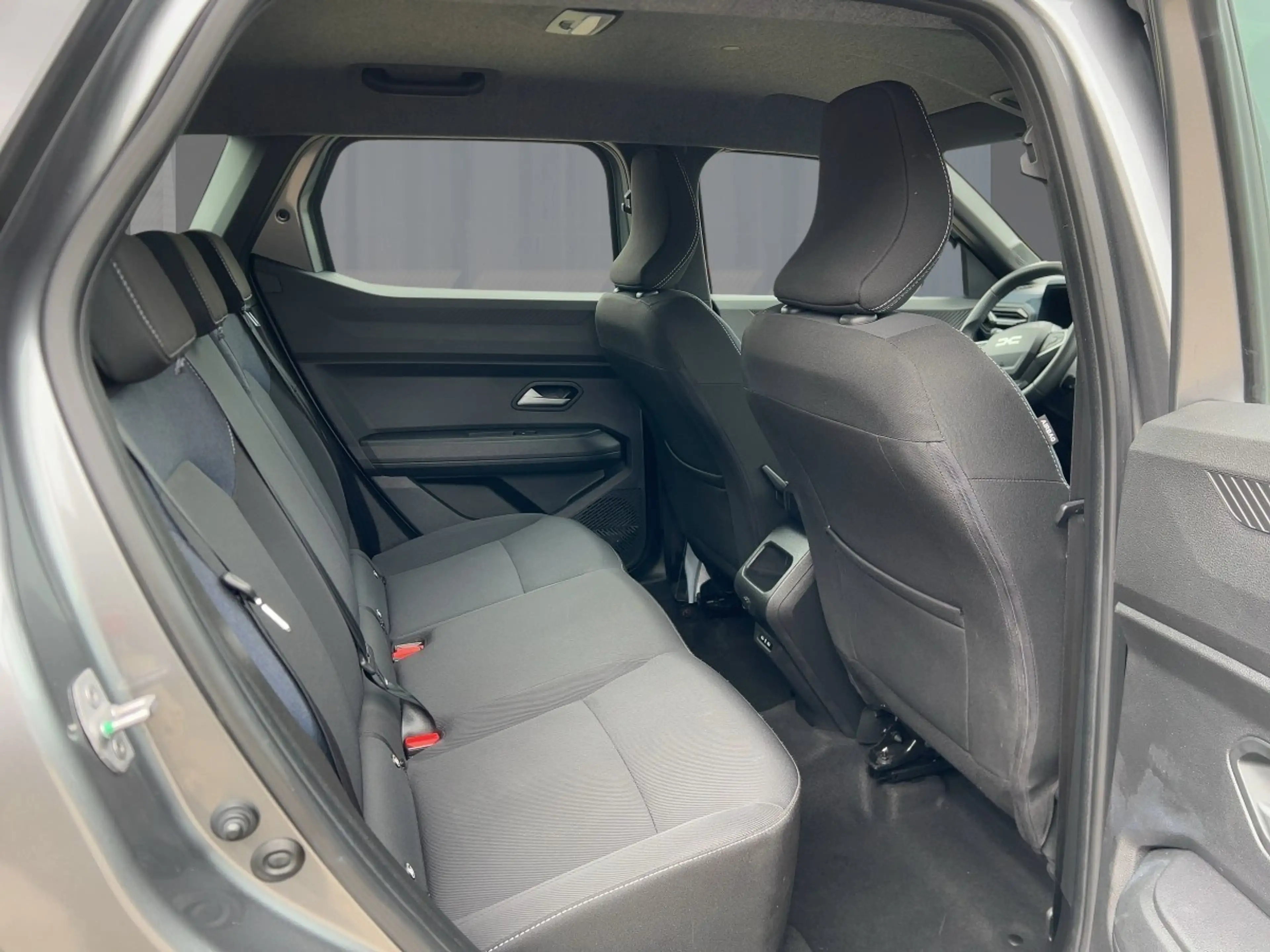 Dacia Duster III TCe 130 Expression Kamera Sitzhzg — photo 9