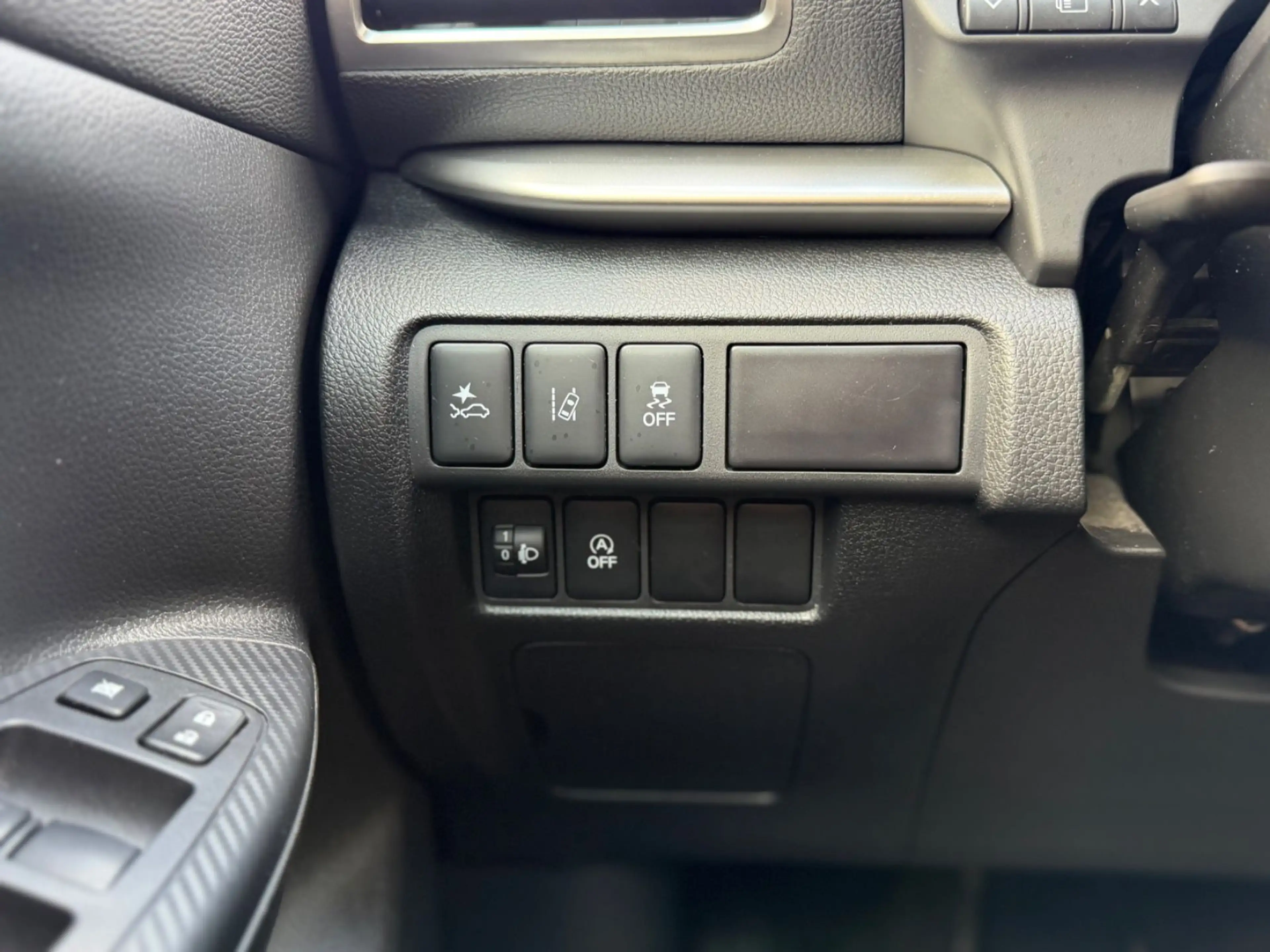 Mitsubishi Eclipse Cross 1.5 ClearT Active LED NAV KAM CARP — photo 15