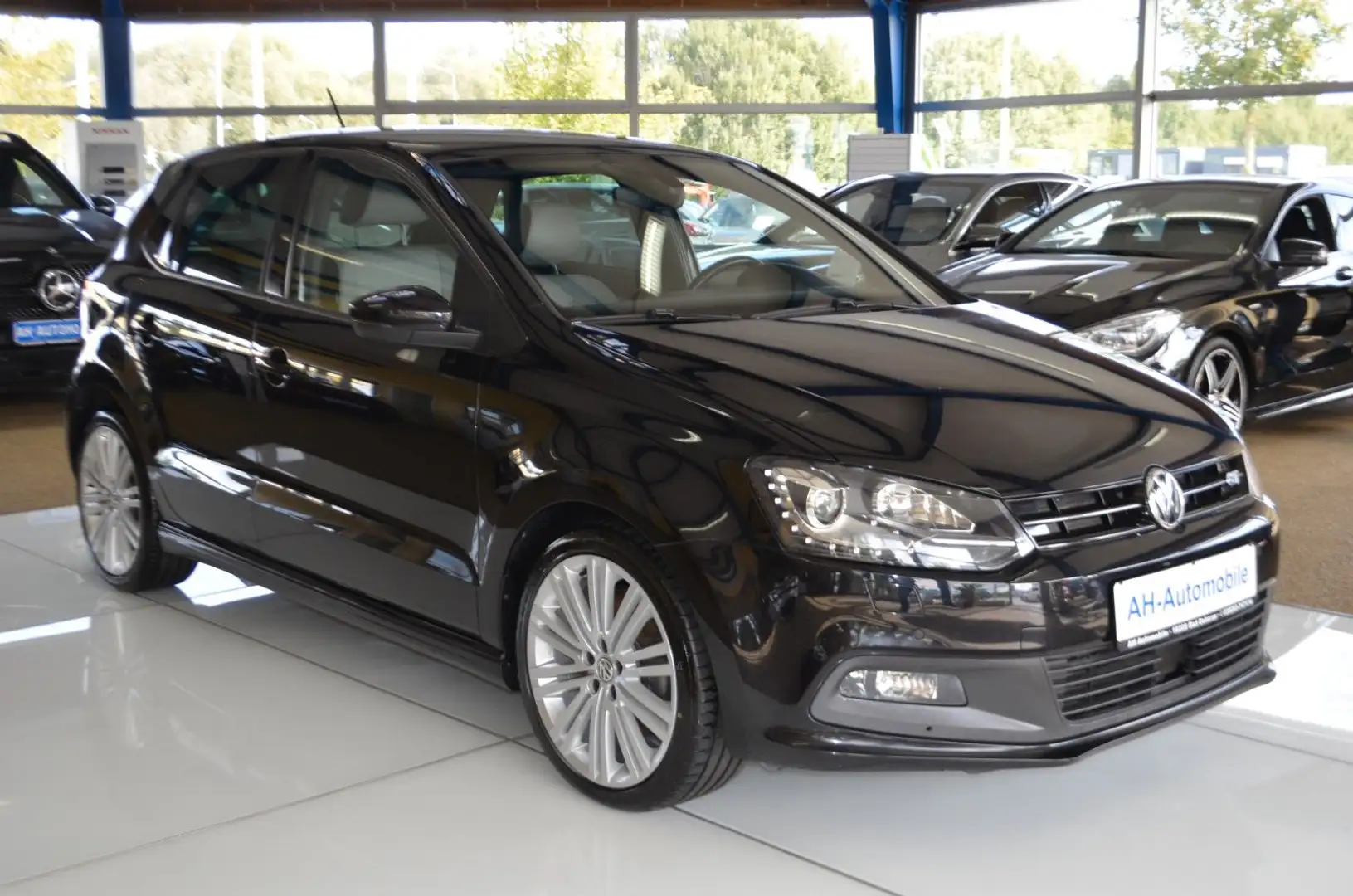 Volkswagen Polo V BlueGT BMT Bi-XENON / KLIMAAUTO./ PDC Schwarz - 2