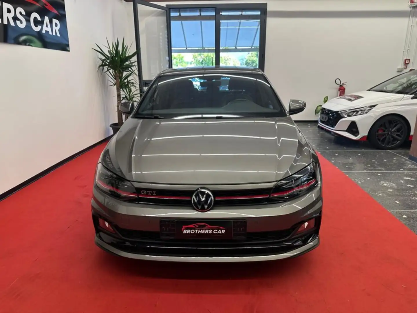 Volkswagen Polo GTI 2.0 TSI DSG GTI PELLE - KEYLESS Gris - 2