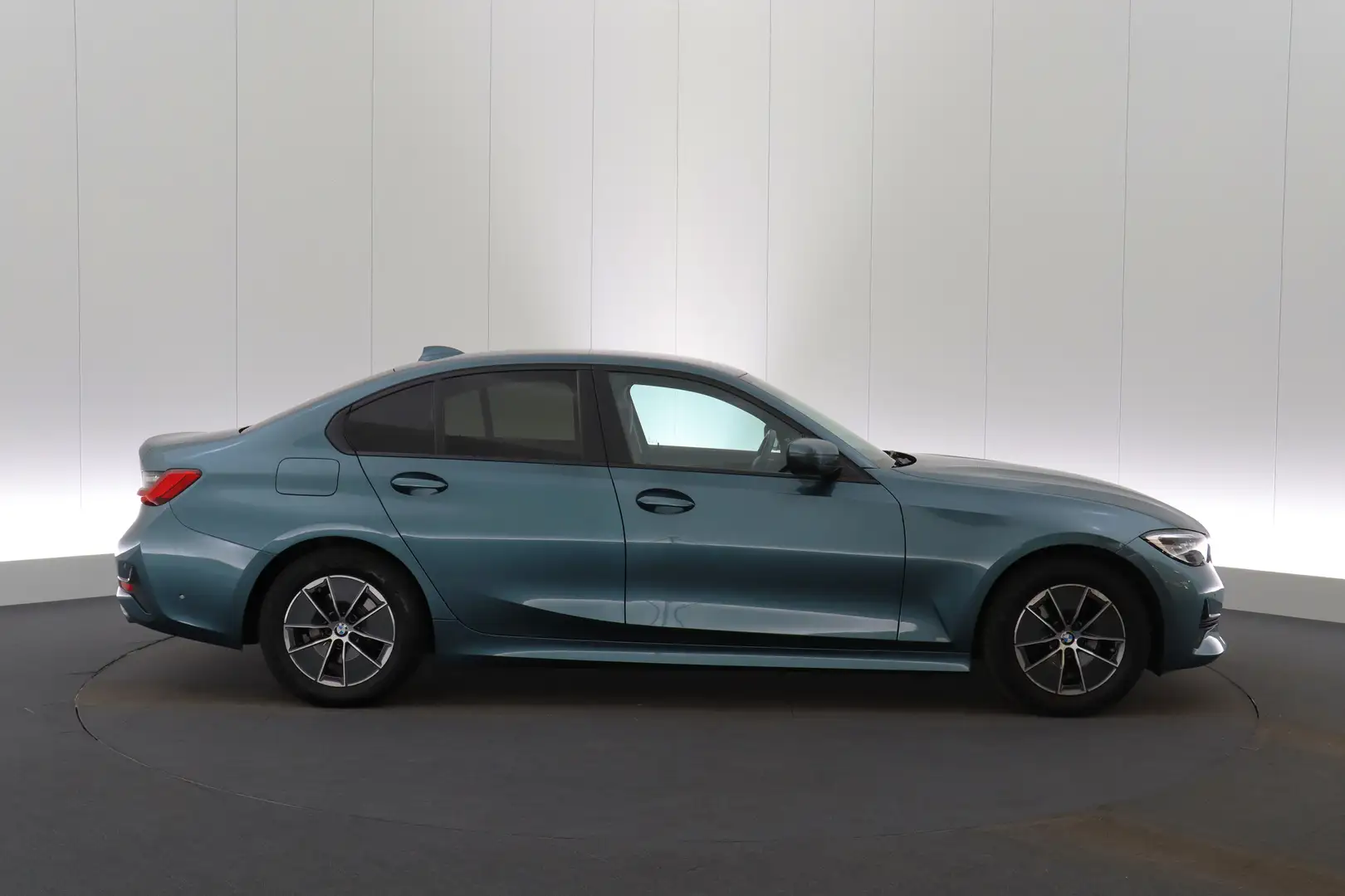 BMW 318 3 318dA Business LEDER/CUIR LED GPS PDC CAM Verw. Blu/Azzurro - 2