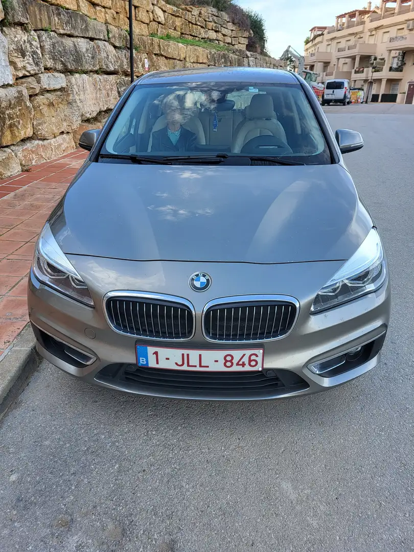 BMW 216 216d Active Tourer Beżowy - 2