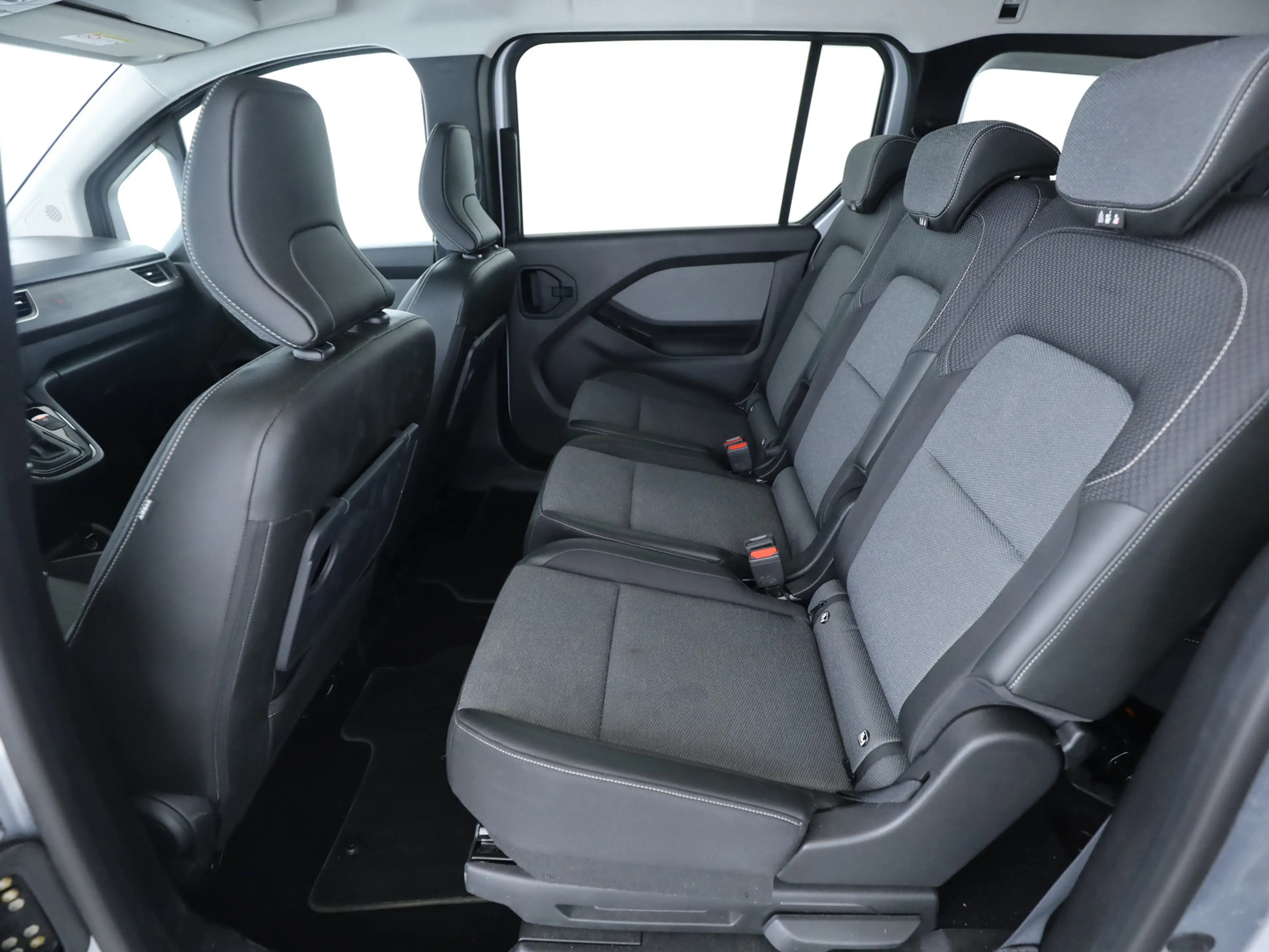 Renault Kangoo TCe 130 EDC Automatik 7-Sitze Apple CarPlay — photo 12