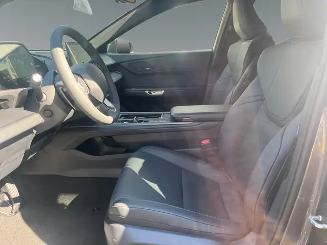 Lexus Es view 10