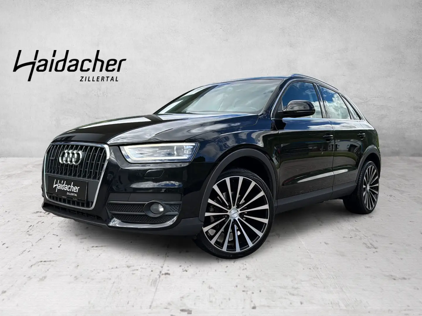Audi Q3 Czarny - 1