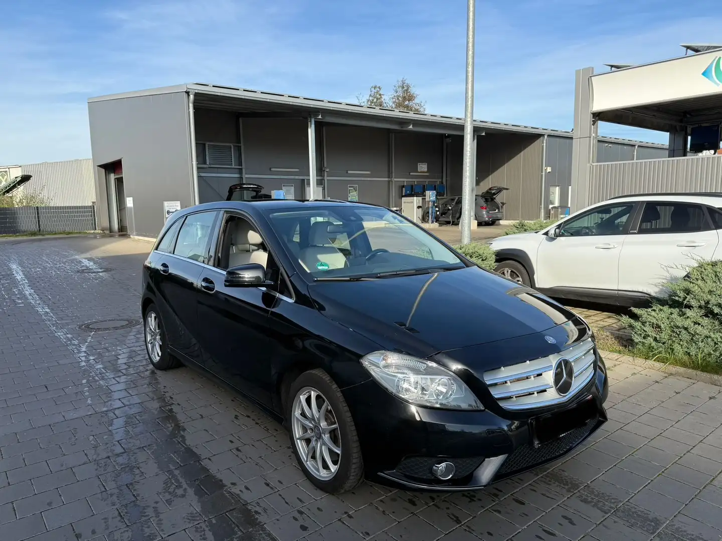 Mercedes-Benz B 250 B 250 4MATIC Standheiz Kamera Noir - 2