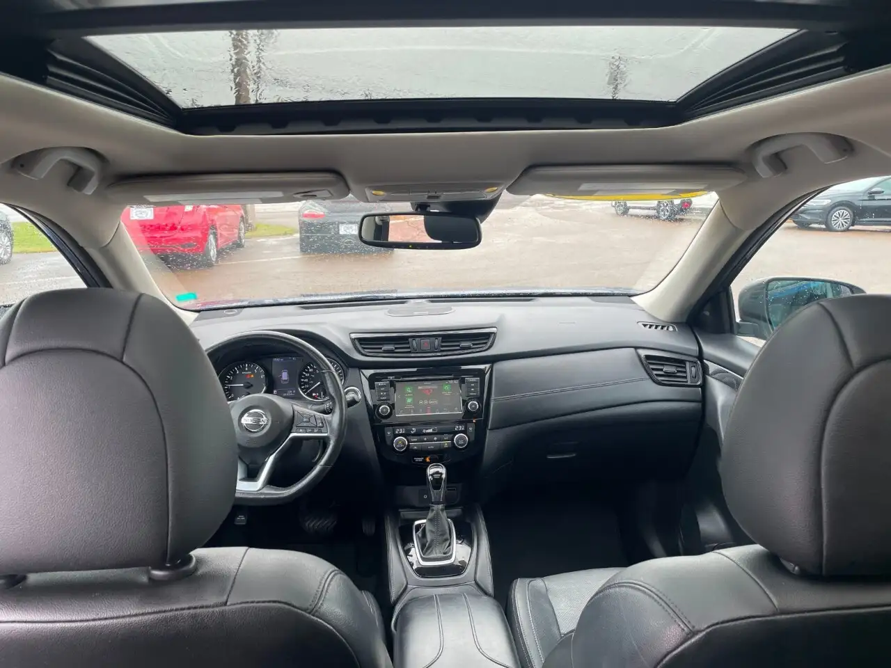 Nissan Rogue photo Nissan Rogue