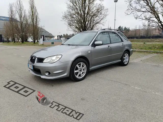 Subaru Impreza SW 2.0 awd mt