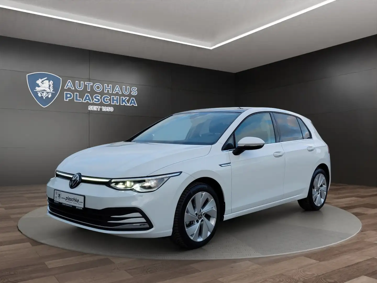 Volkswagen Golf VIII 1.5 eTSI DSG Style AHK+PANORAMA+KAMERA Klima Weiß - 1