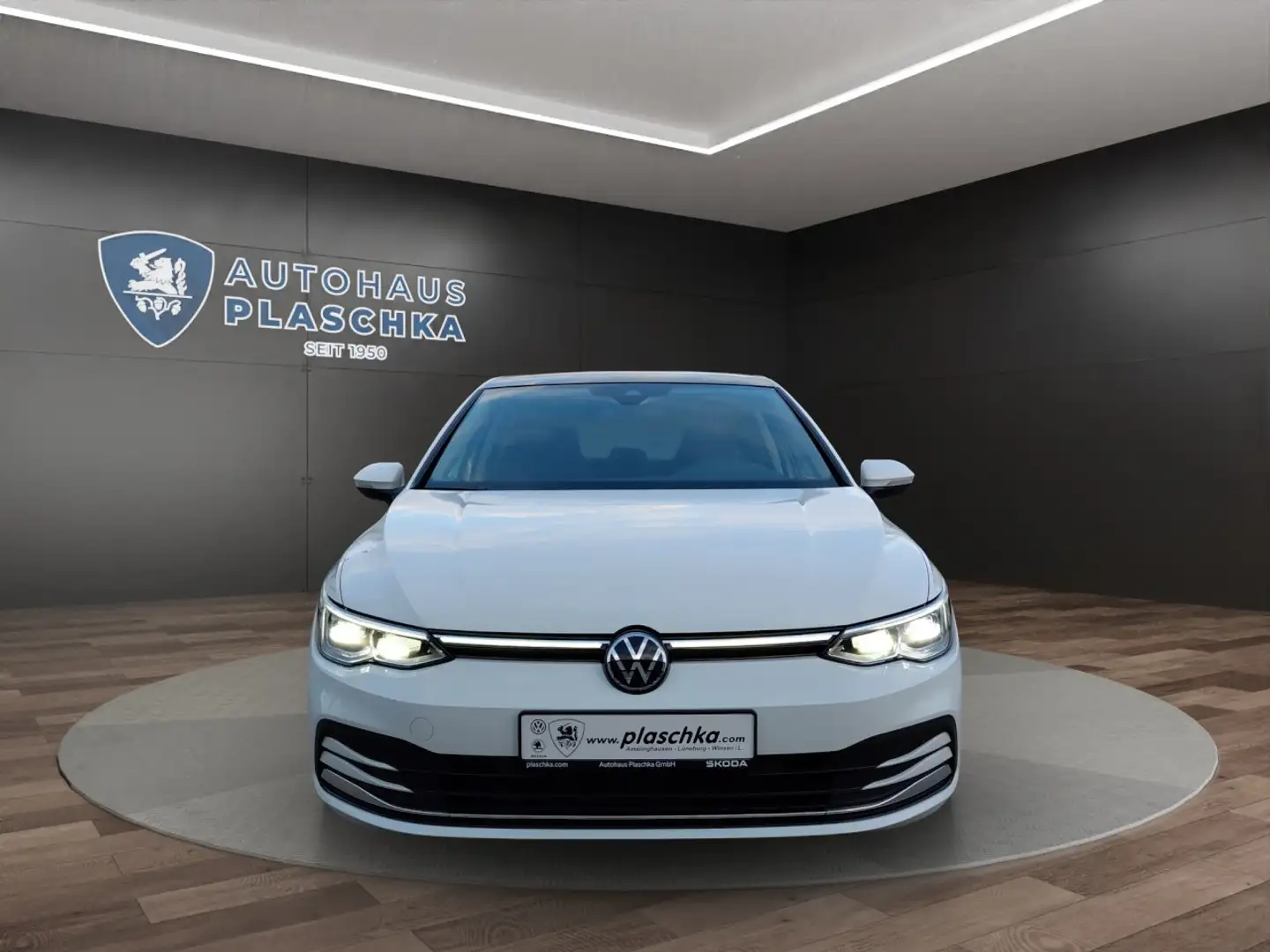 Volkswagen Golf VIII 1.5 eTSI DSG Style AHK+PANORAMA+KAMERA Klima Weiß - 2