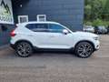Volvo XC40 XC 40 D3 AWD Momentum +HARMAN KARDON+NAVI+AHK Weiß - thumbnail 2