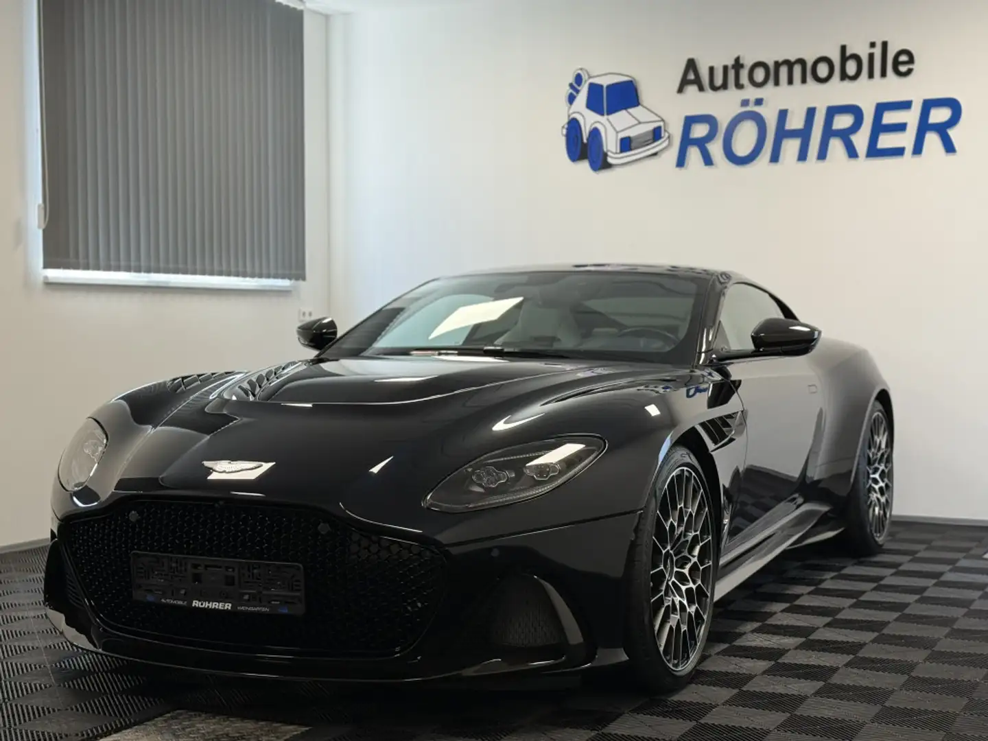 Aston Martin DBS 770 Ultimate Coupe   1of300   Full Carbon Noir - 1