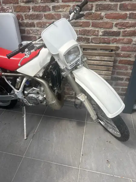 Yamaha DT 125 - foto 2