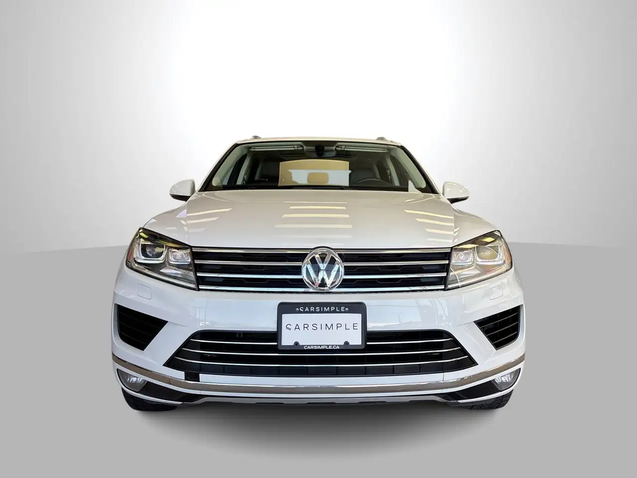 Volkswagen Touareg снимка Volkswagen Touareg