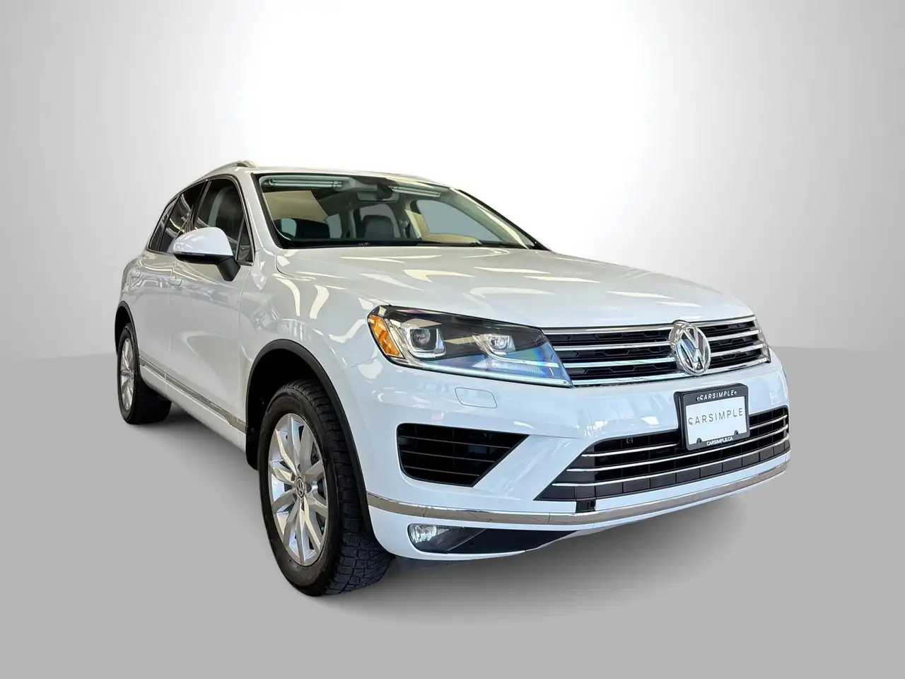 Volkswagen Touareg снимка Volkswagen Touareg