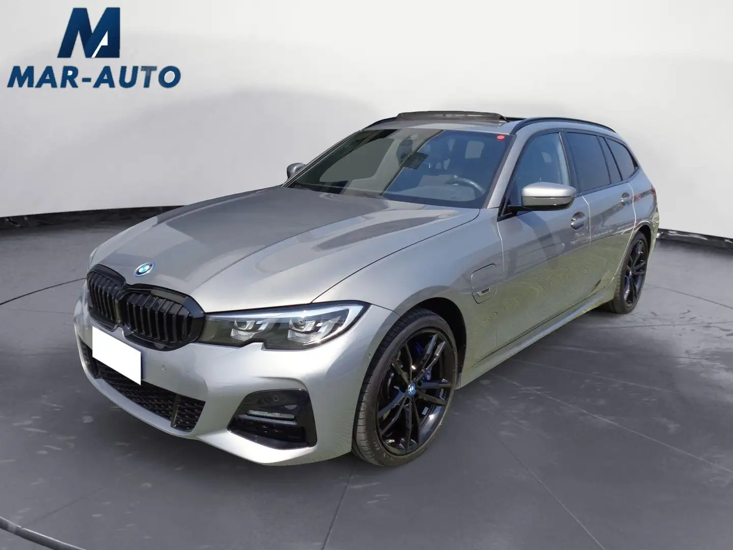BMW 330 330e xDrive Touring Msport Beige - 1