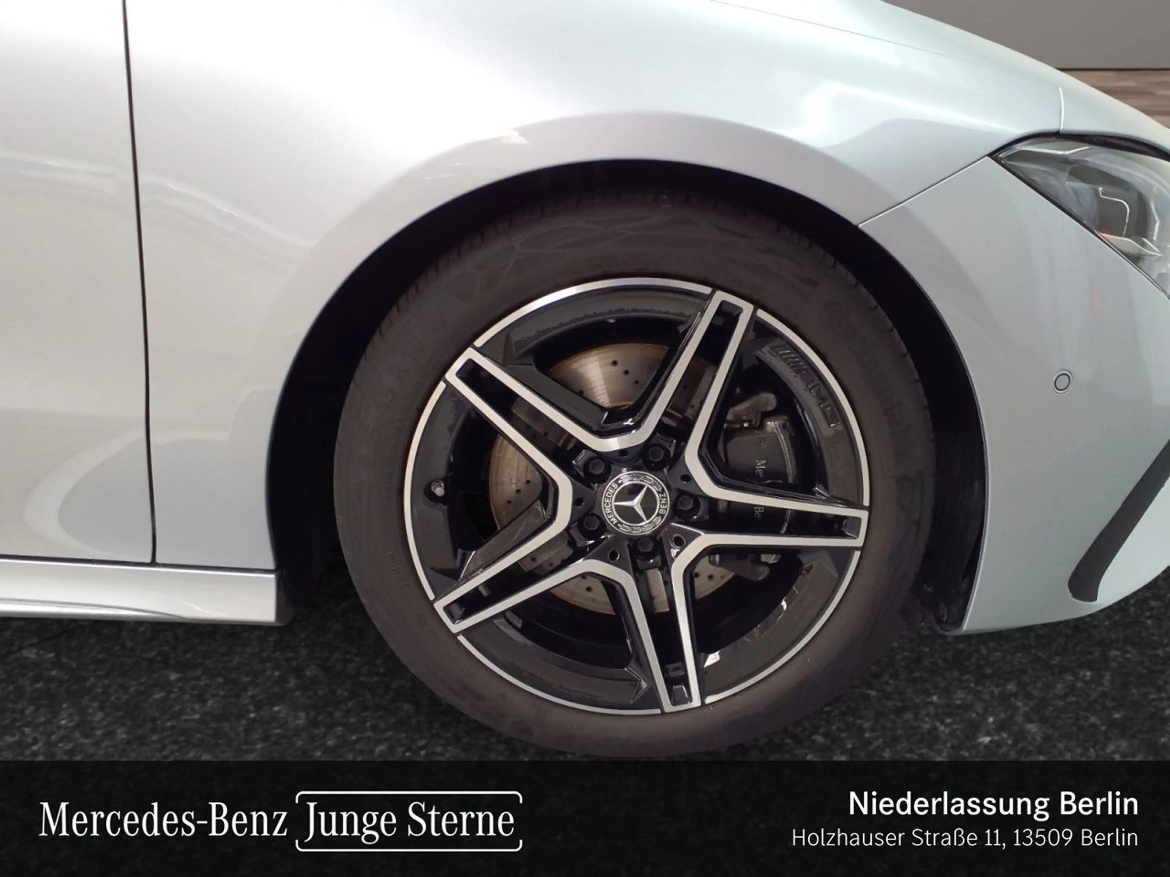 Mercedes-Benz CLA 200 AMG+NIGHT+PANO+360°+AHK+MULTIBEAM+TOTW+7G — photo 5