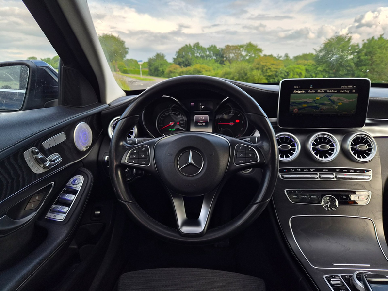 Mercedes-Benz C 250 Estate CDI AMG-Line | Full Option — photo 32