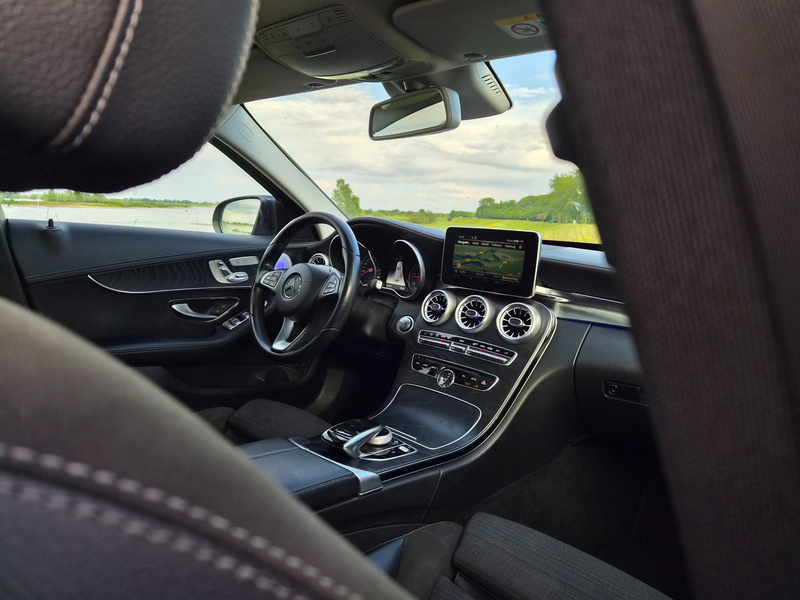 Mercedes-Benz C 250 Estate CDI AMG-Line | Full Option — photo 46