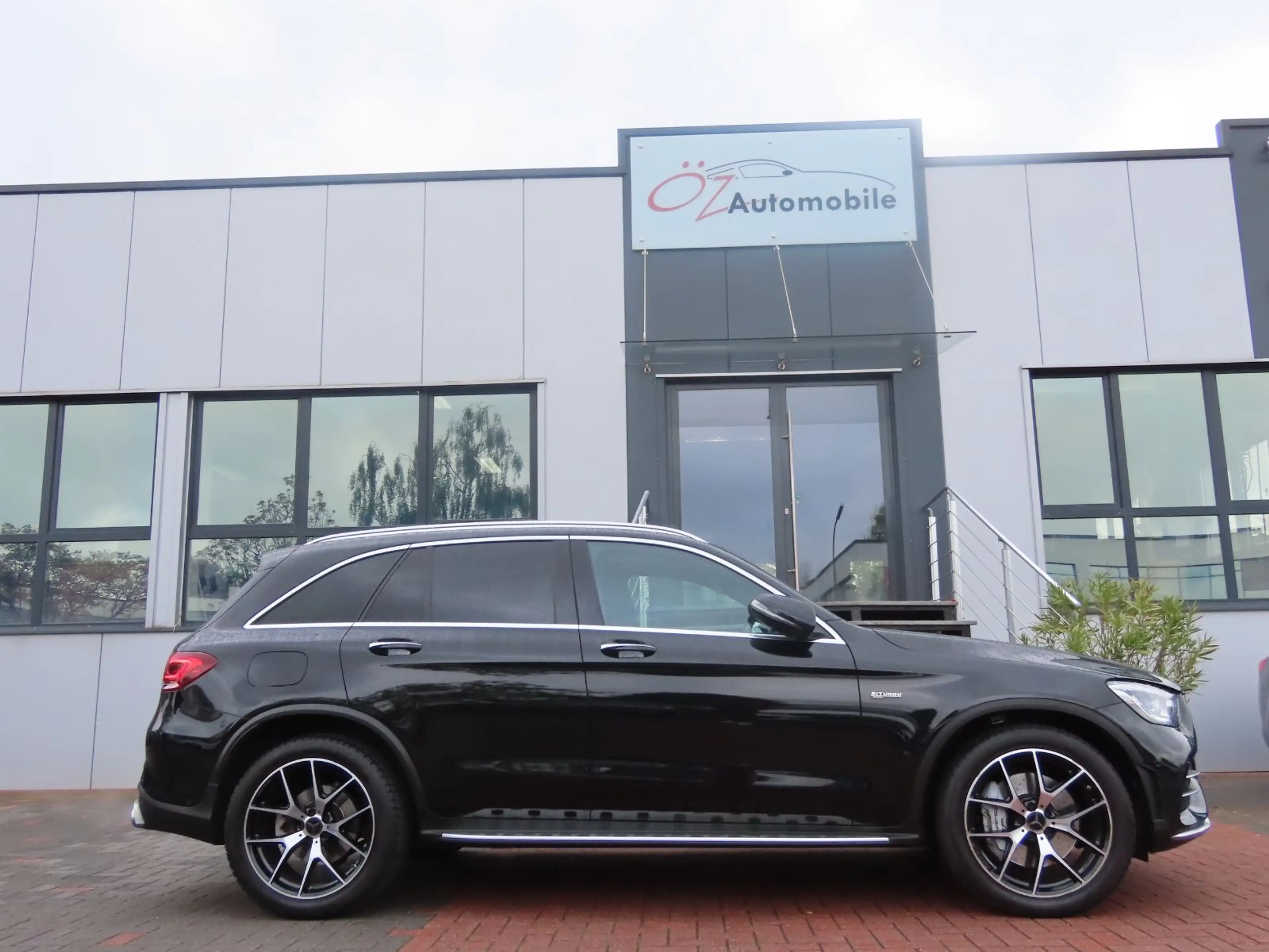 Mercedes-Benz GLC 43 AMG Leder Memory Burmester Panorama — photo 14