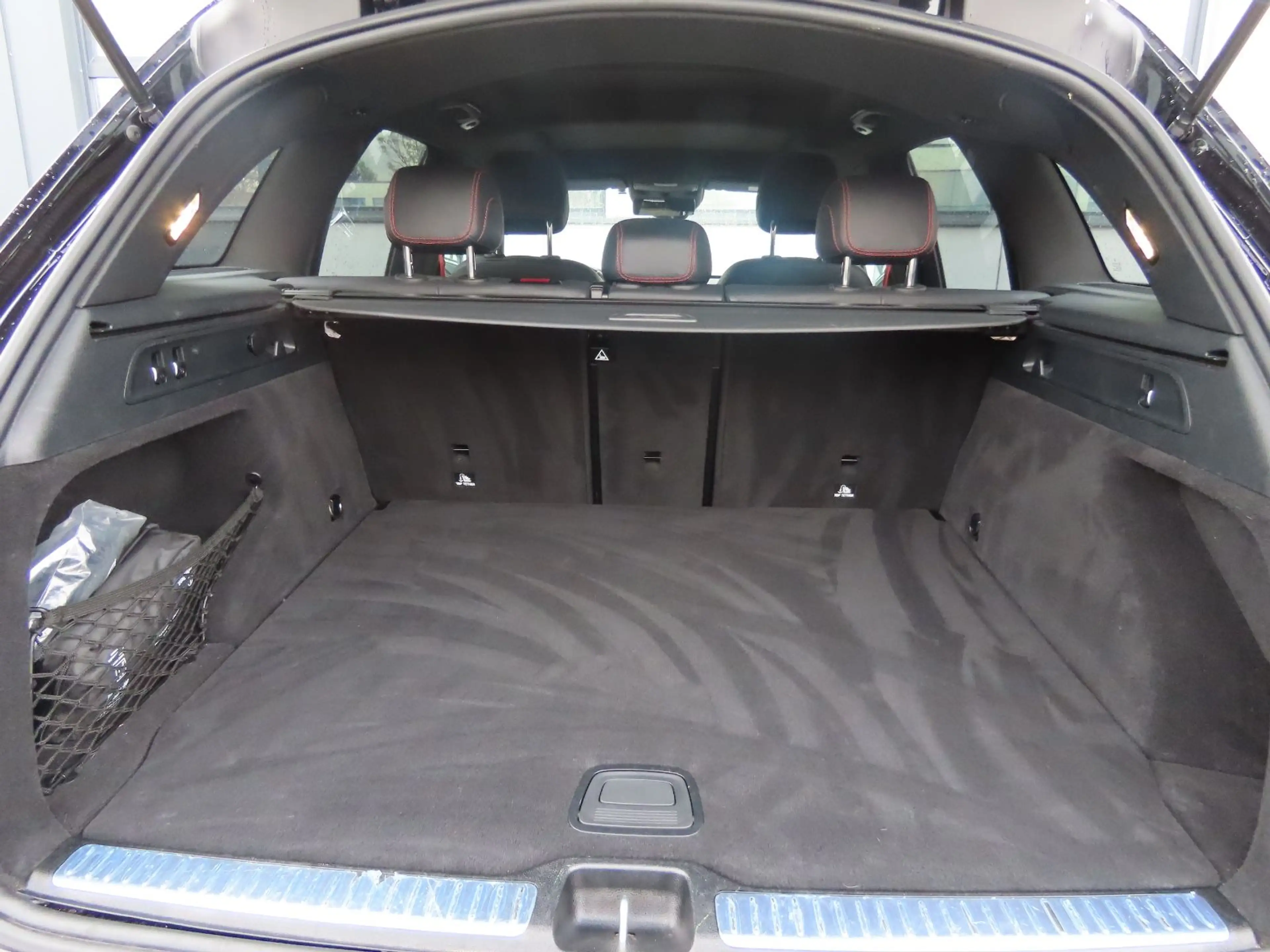 Mercedes-Benz GLC 43 AMG Leder Memory Burmester Panorama — photo 11