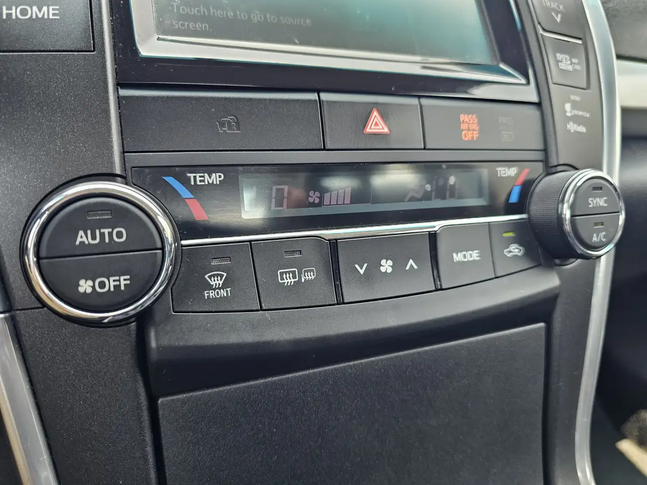 Toyota Camry снимка Toyota Camry