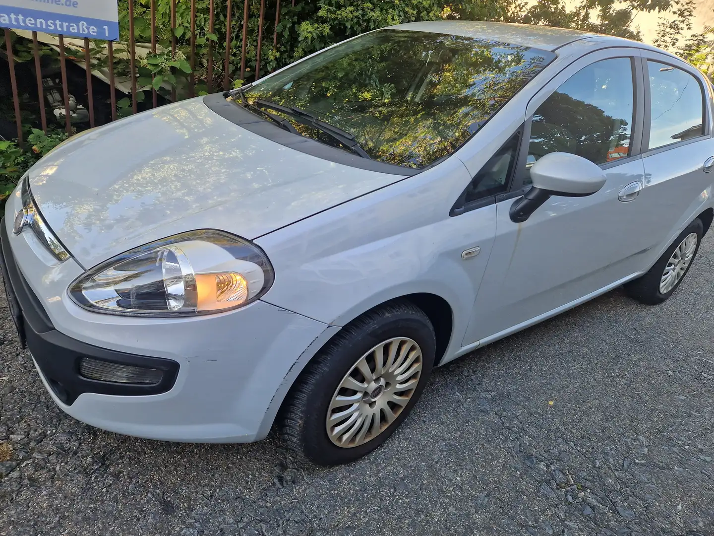 Fiat Punto Evo Punto 5 türen. Euro 5 Weiß - 2