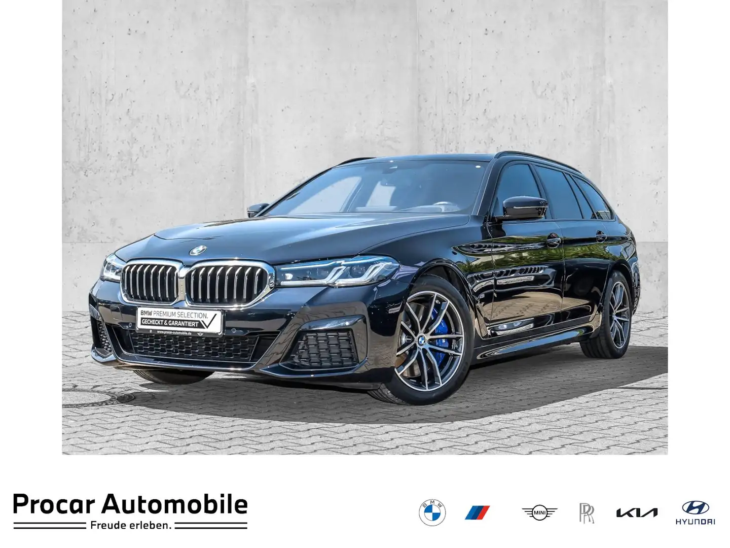 BMW 530 d xDrive Touring Schwarz - 1