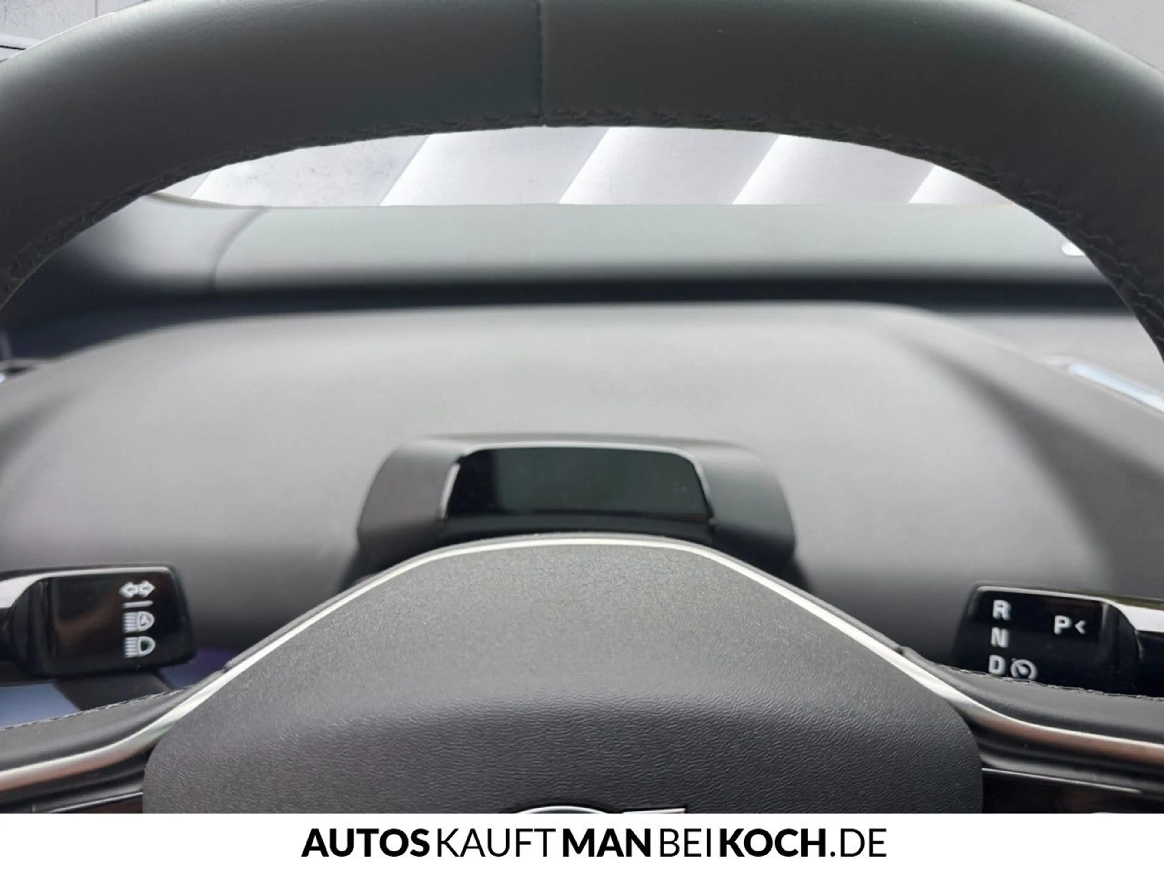 Volvo EX30 Twin Motor Performance AWD Ultra — photo 12