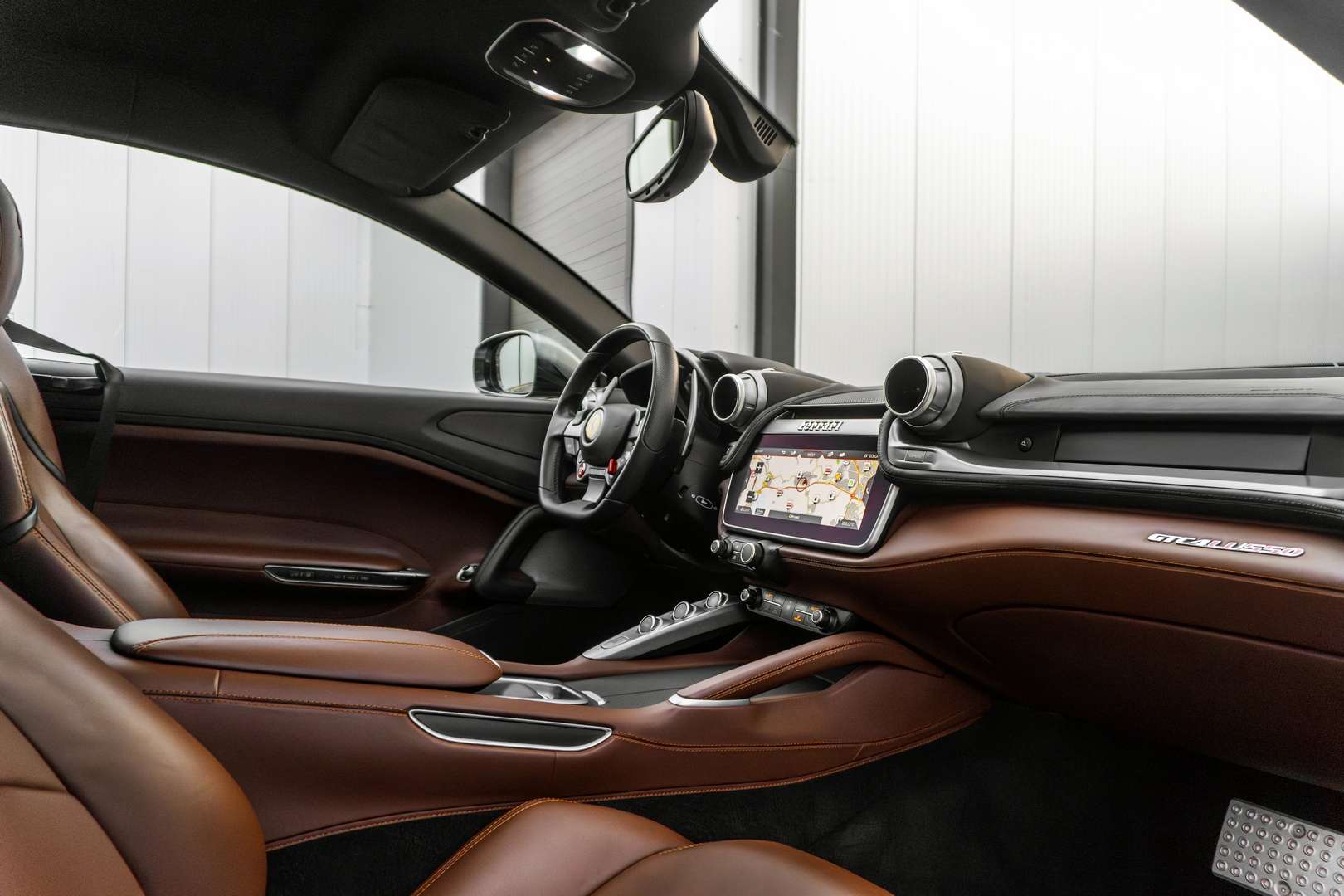 Ferrari GTC4Lusso -  - Joinsteer - #4