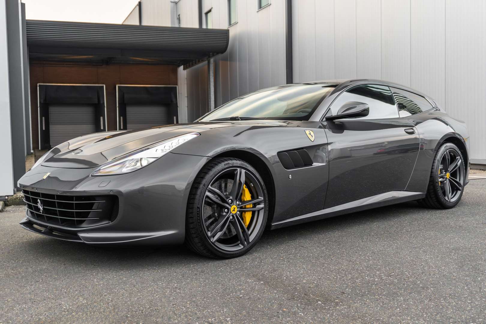Ferrari GTC4Lusso -  - Joinsteer - #1