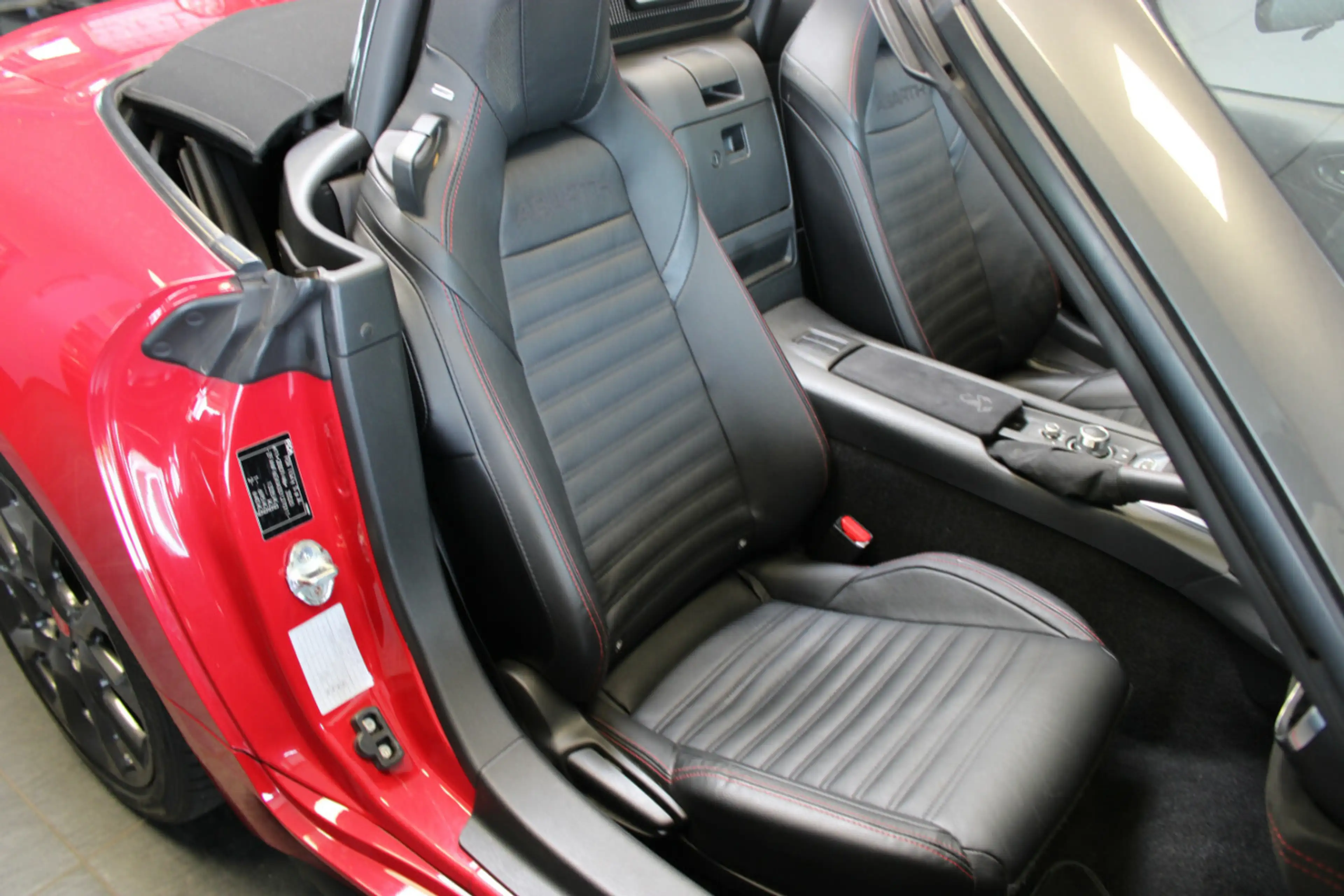Abarth 124 Spider Serie 0 Turismo 1.4 MultiAir Turbo — photo 14